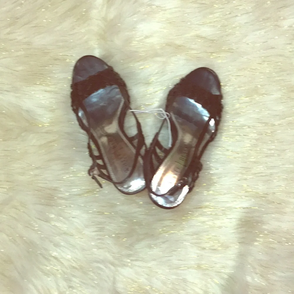 White House black market 7.5 brown wedge braided